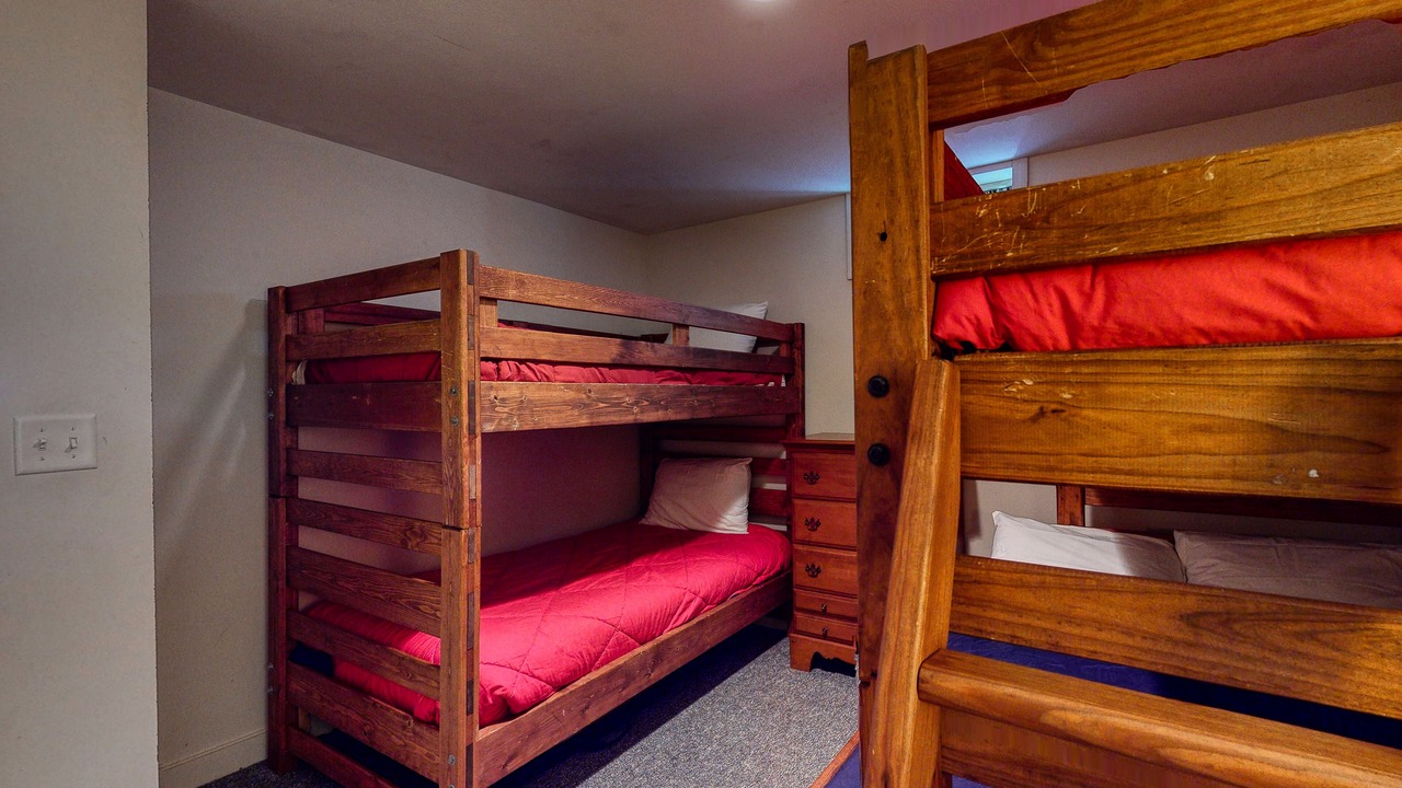 Photo of Bedroom in Eidelweiss Village