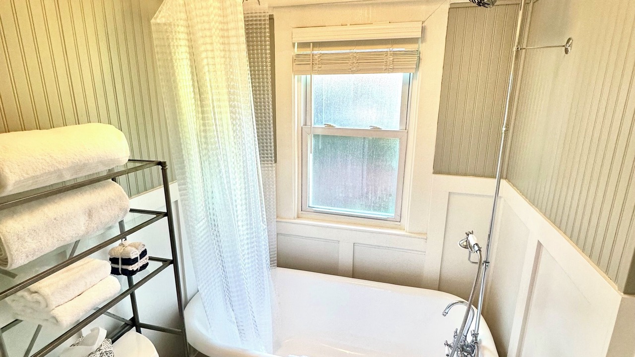 Photo of Bathroom in Saratoga Springs