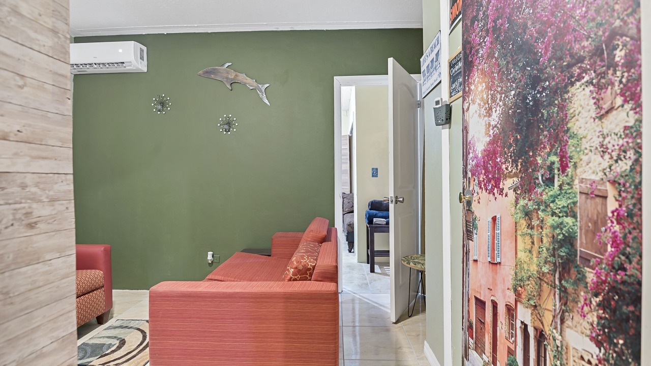 Photo of Livingroom in Nassau