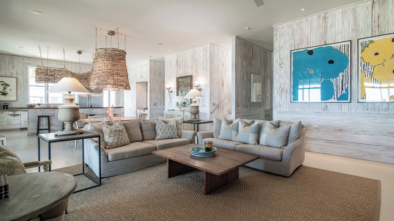 Photo of Livingroom in Debordieu Colony