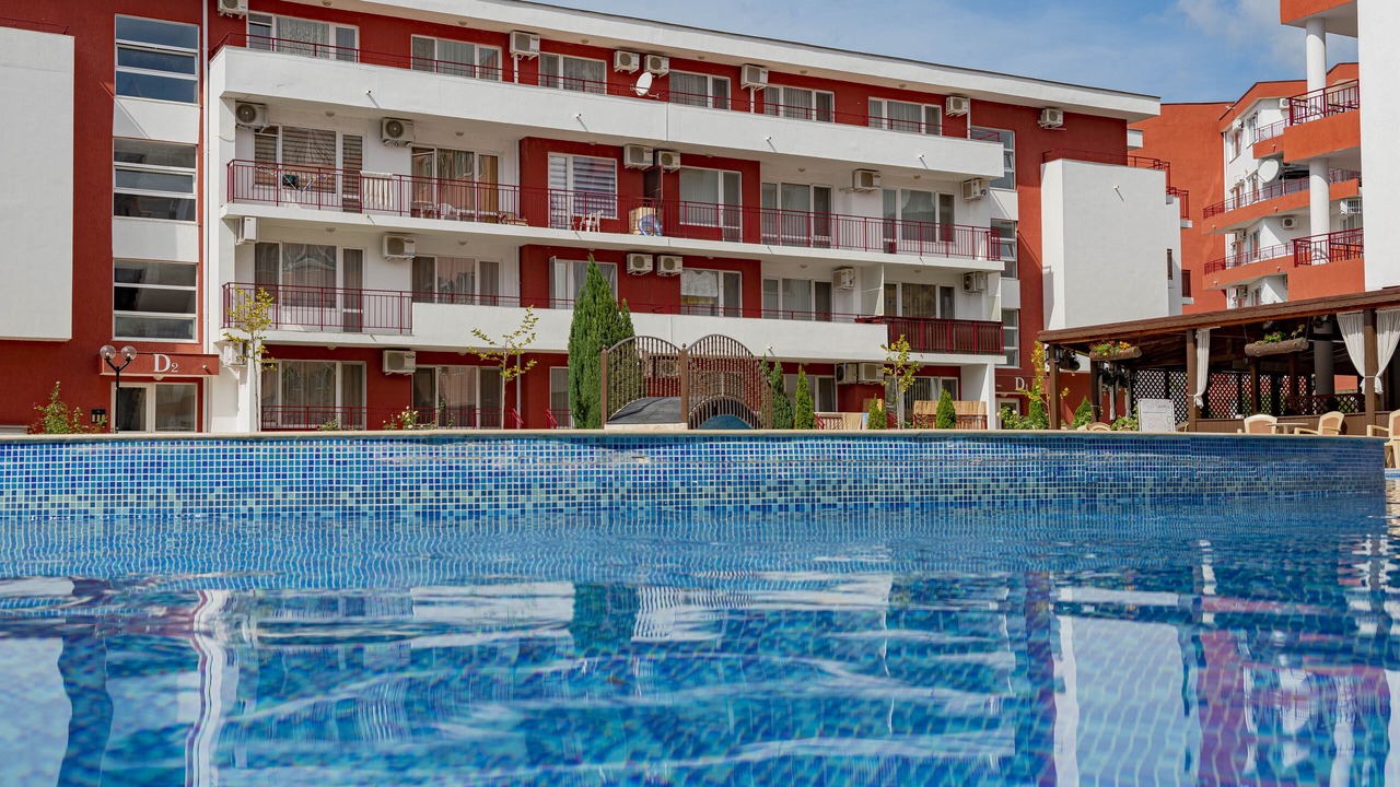 Photo of Outdoor in Elenite