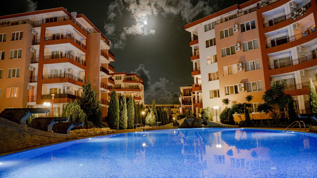 Photo of Outdoor in Elenite