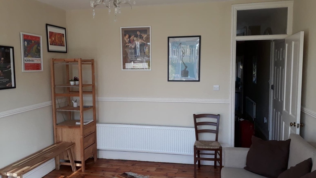 Photo of Livingroom in Bowes