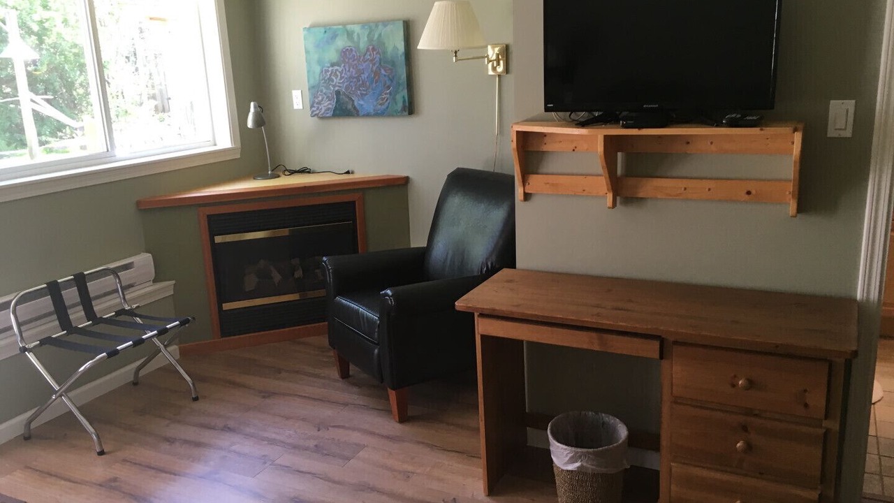 Photo of Livingroom in Brackendale
