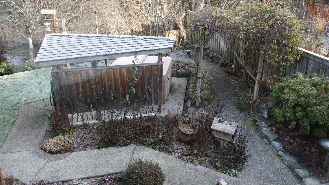 Photo of Outdoor in Brackendale