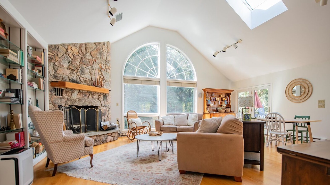 Photo of Livingroom in Eagles Mere