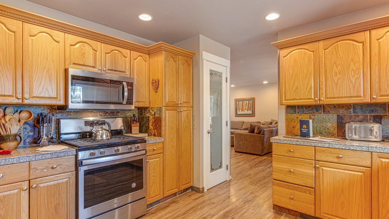 Photo of Kitchen in Sunriver