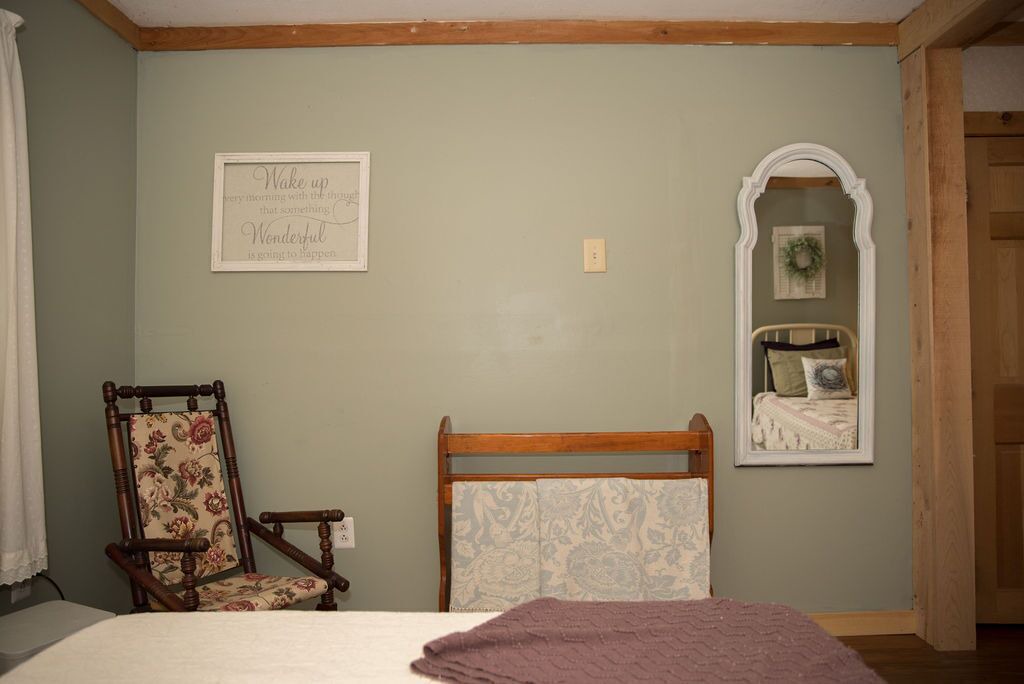 Photo of Bedroom in Sweet Valley