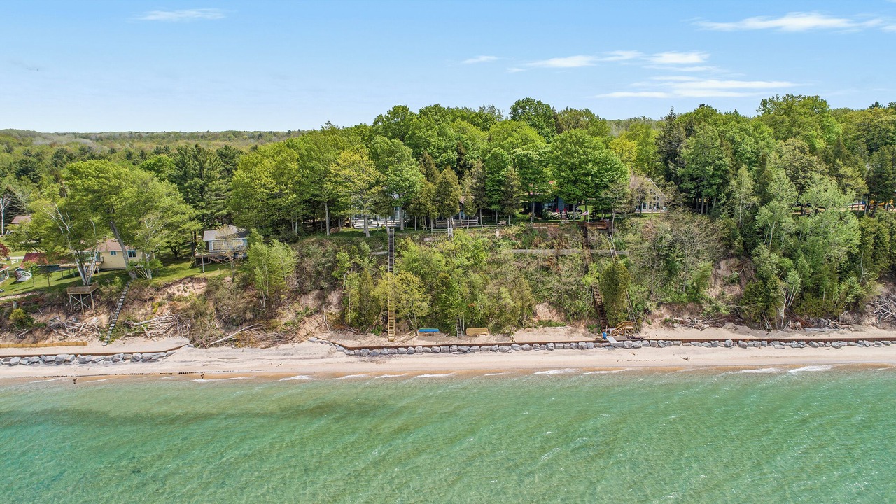 Photo of Others in Manistee