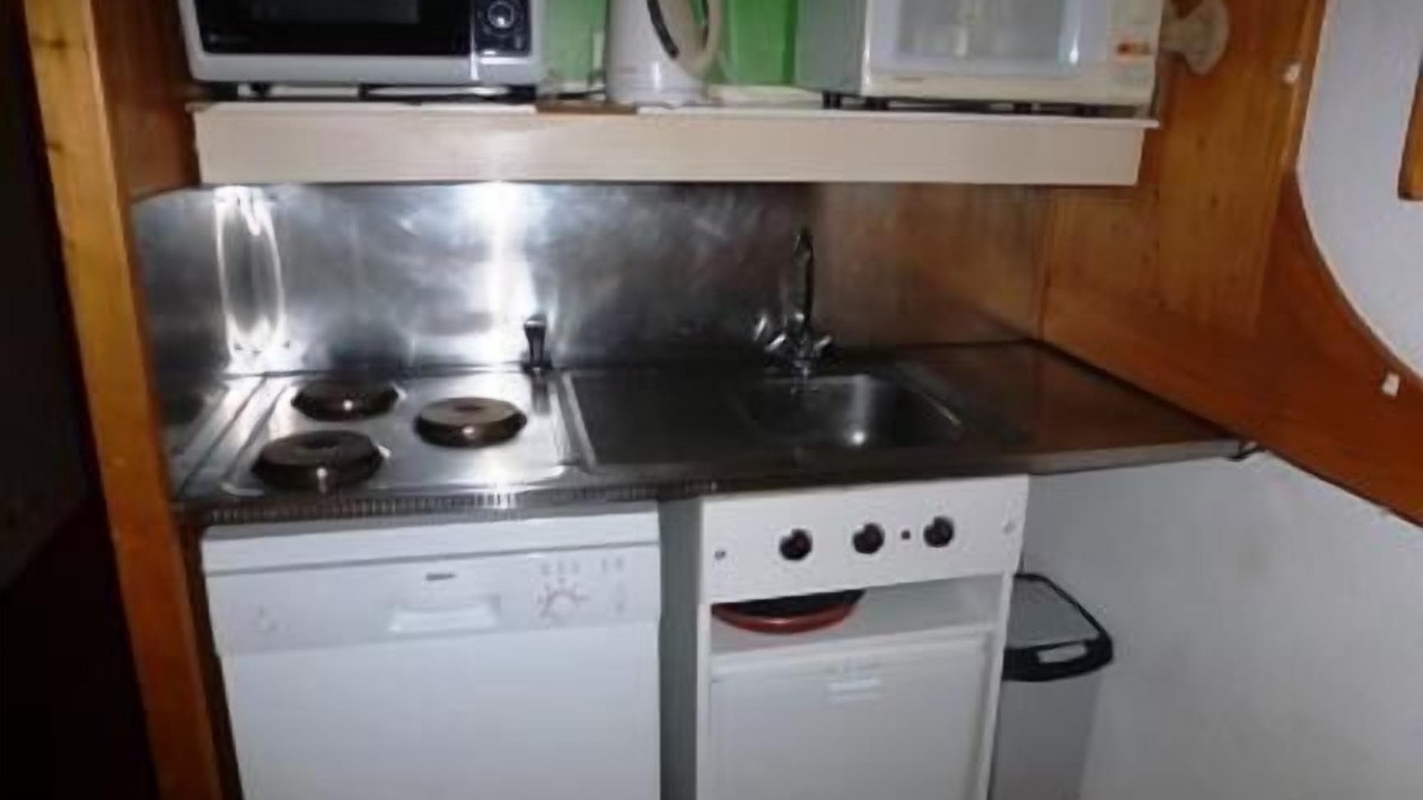Photo of Kitchen in Arc-1800