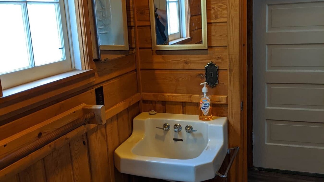 Photo of Bathroom in Phelps