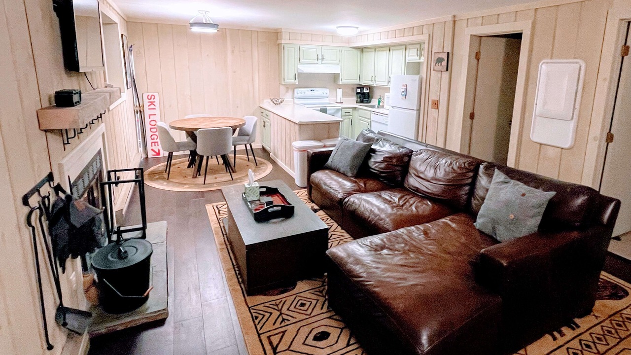 Photo of Livingroom in West Dover