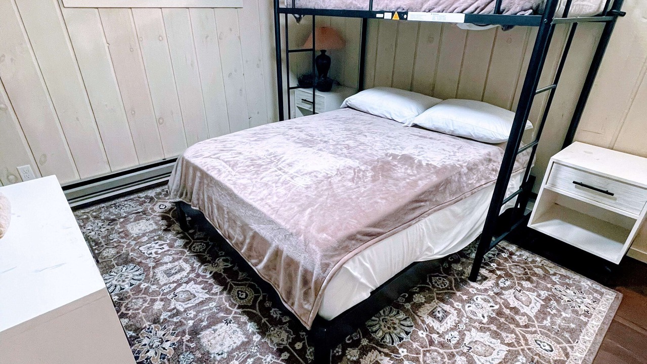 Photo of Bedroom in West Dover