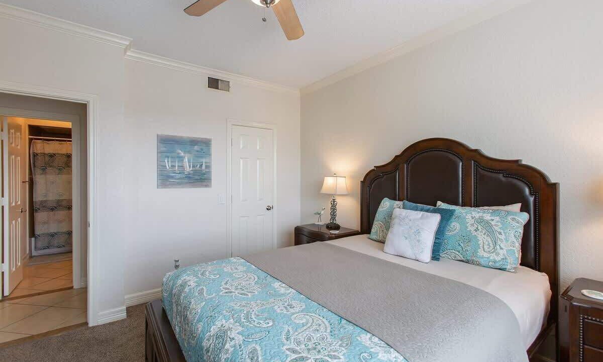 Photo of Bedroom in Galveston