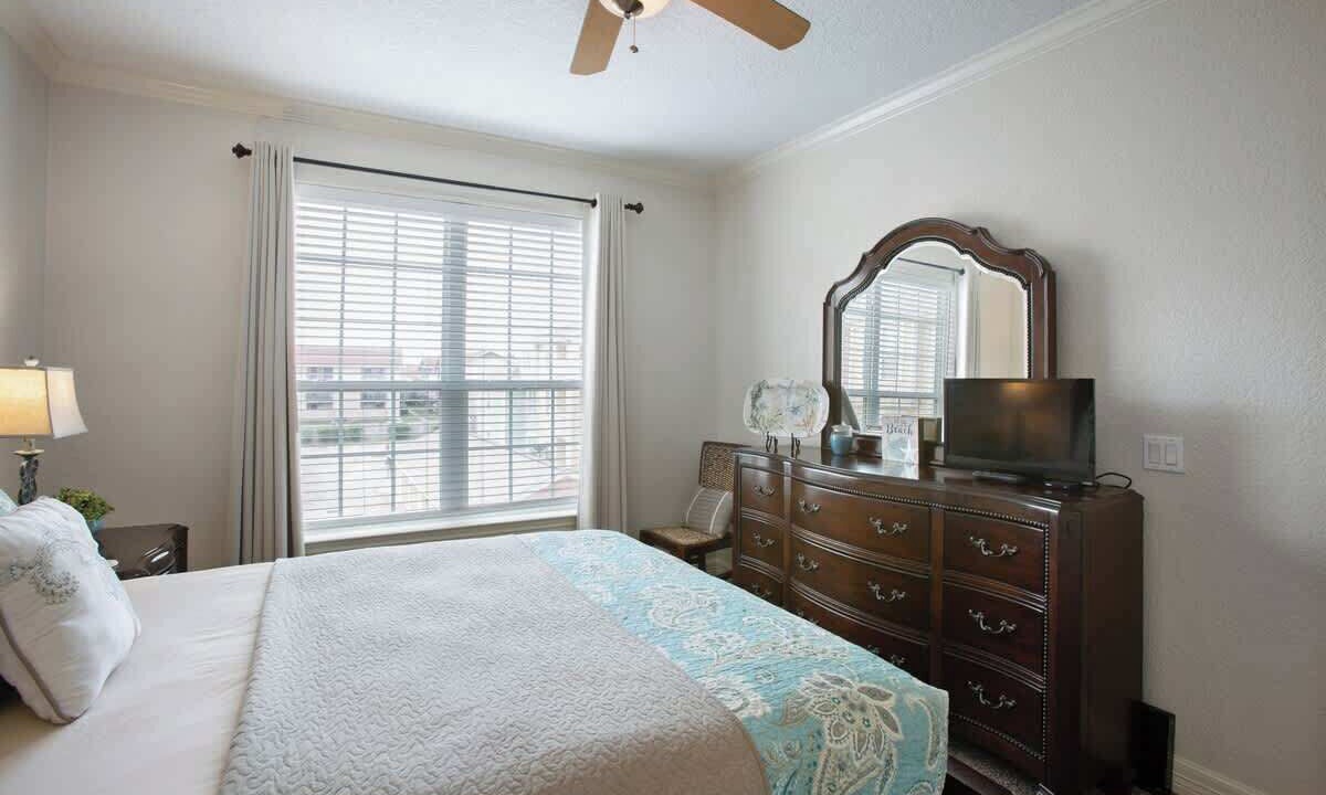 Photo of Bedroom in Galveston