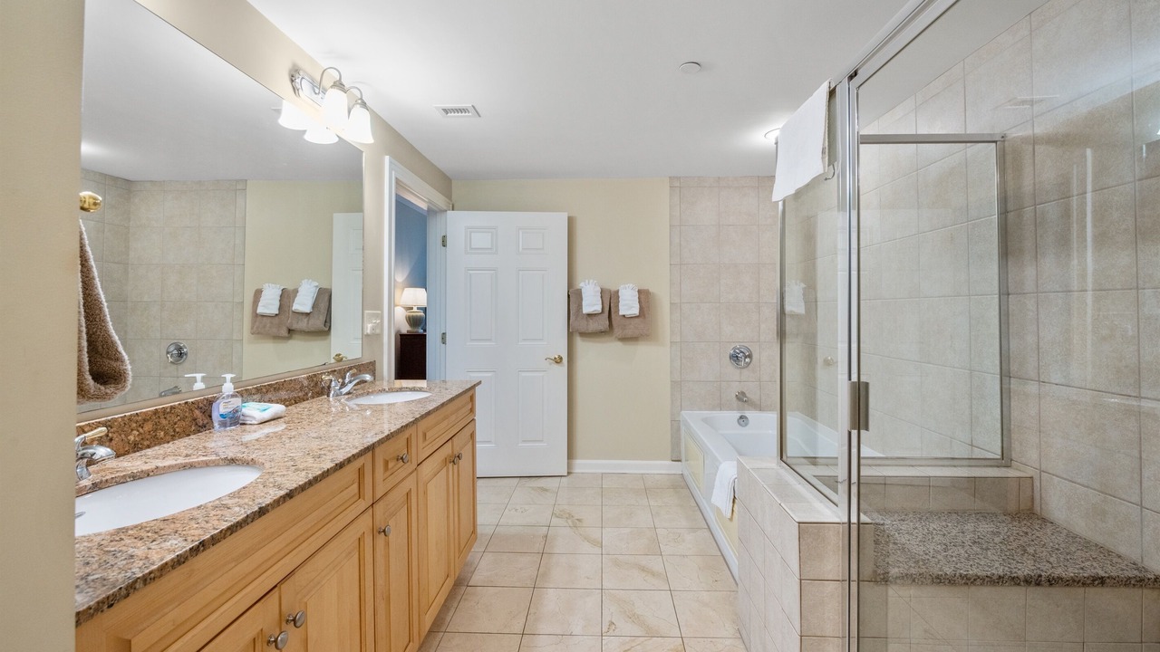 Photo of Bathroom in Arcadian Shores