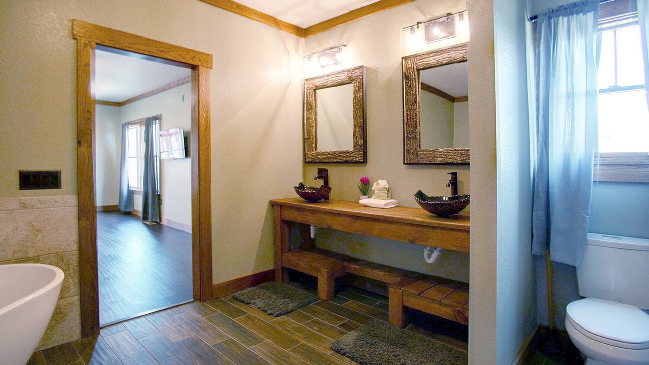 Photo of Bathroom in Chalet Village North