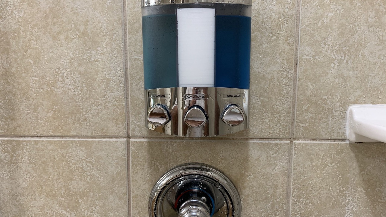 Photo of Bathroom in Arcadian Shores