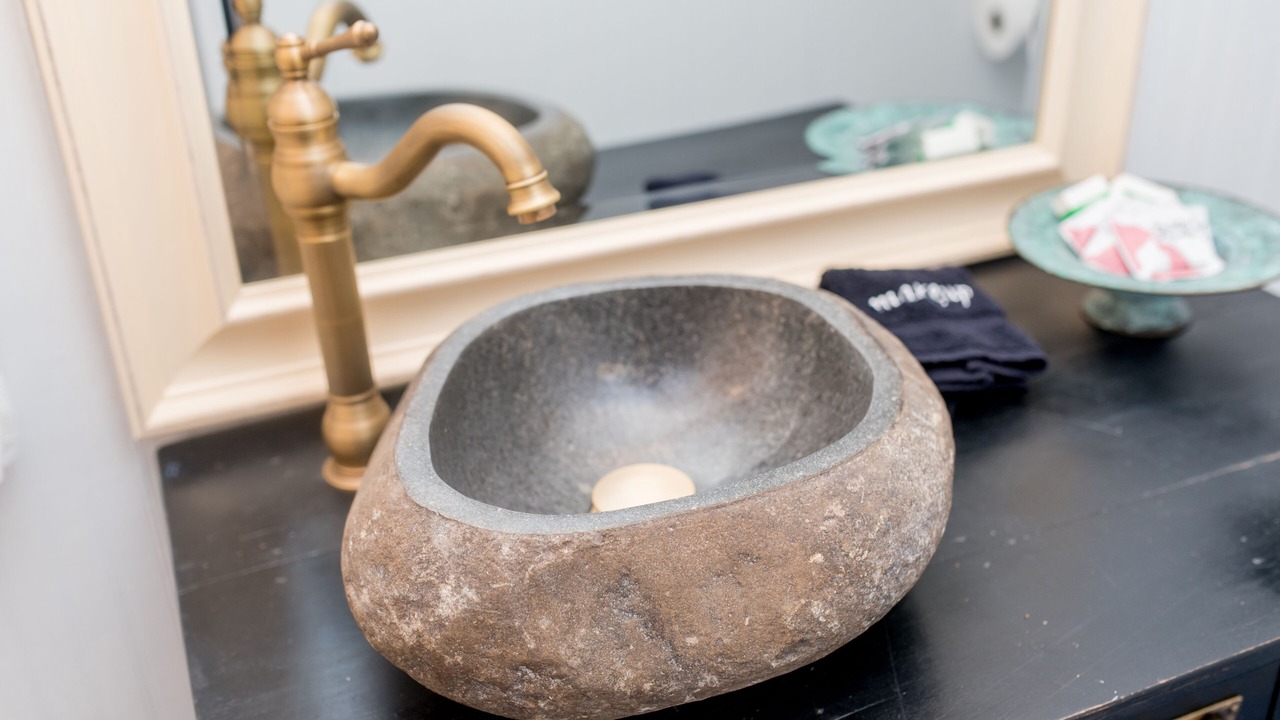 Photo of Bathroom in Summerville Historic District