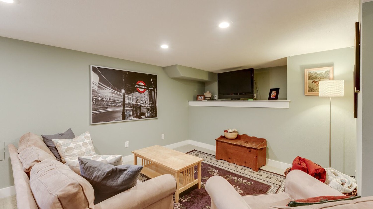 Photo of Bedroom in Sellwood-Moreland