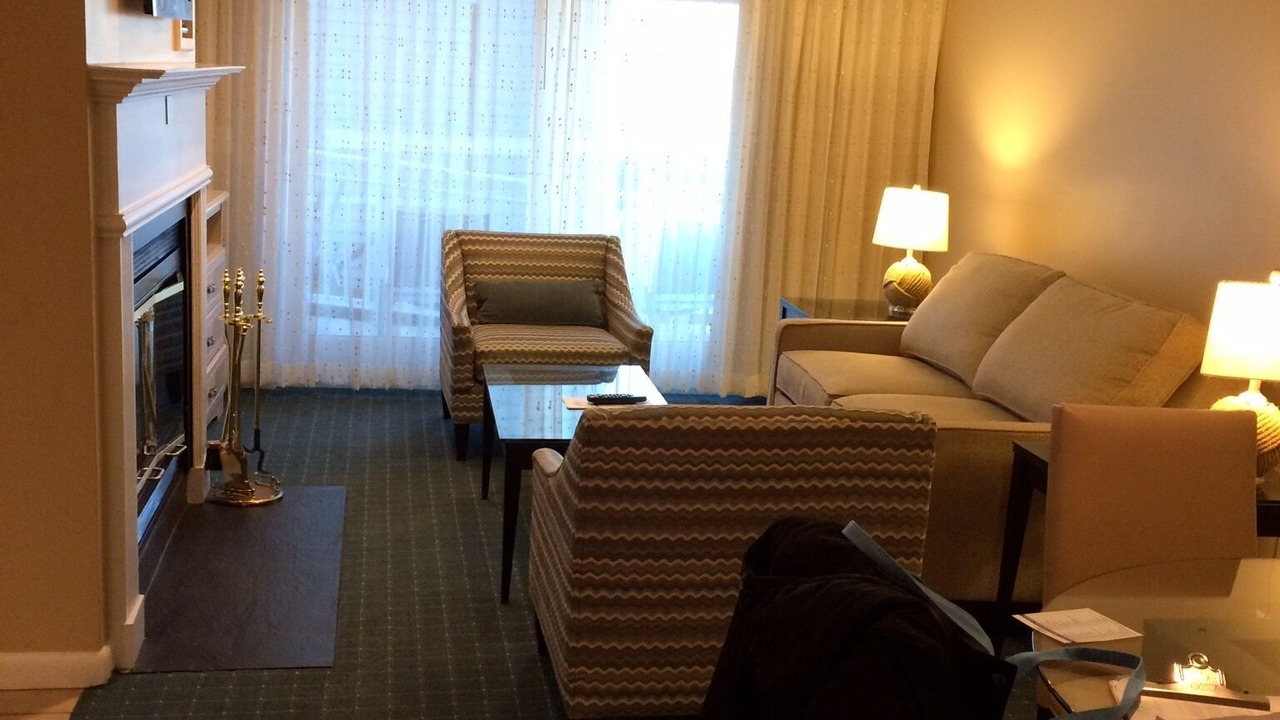 Photo of Livingroom in Westbrook Center