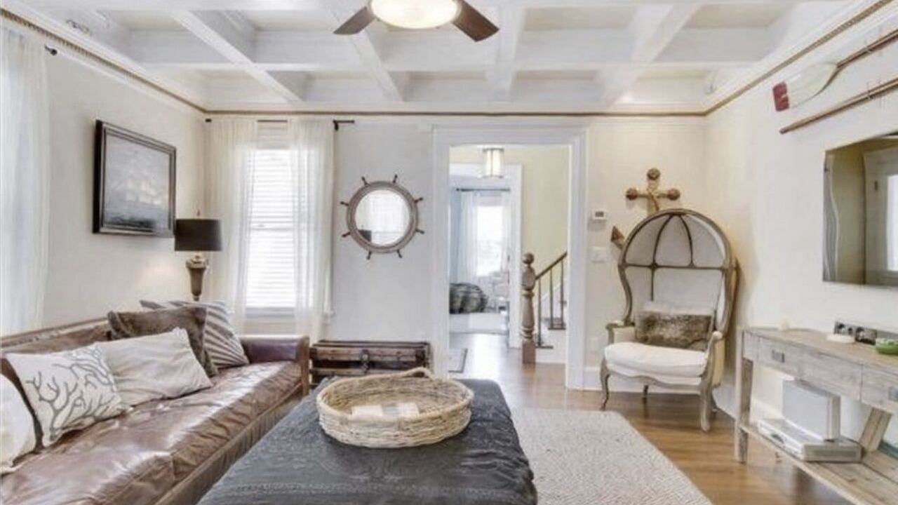 Photo of Livingroom in Greenport