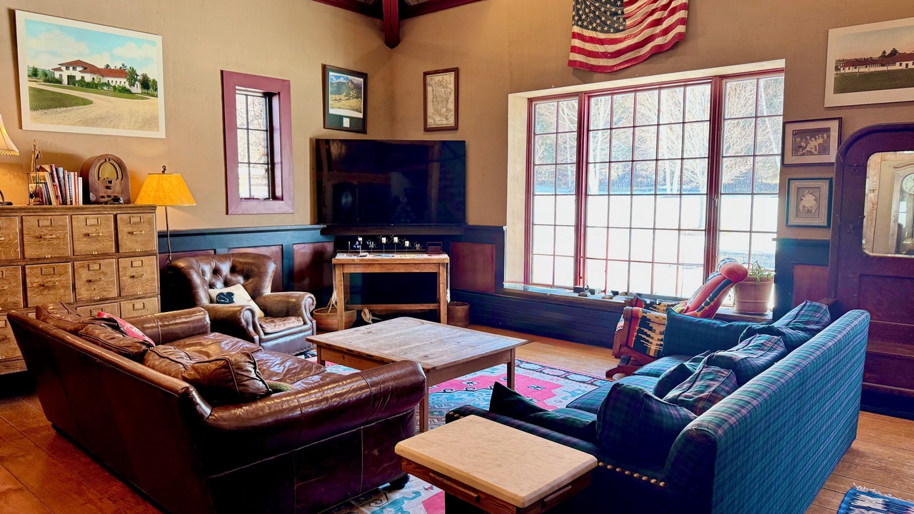 Photo of Livingroom in Manchester