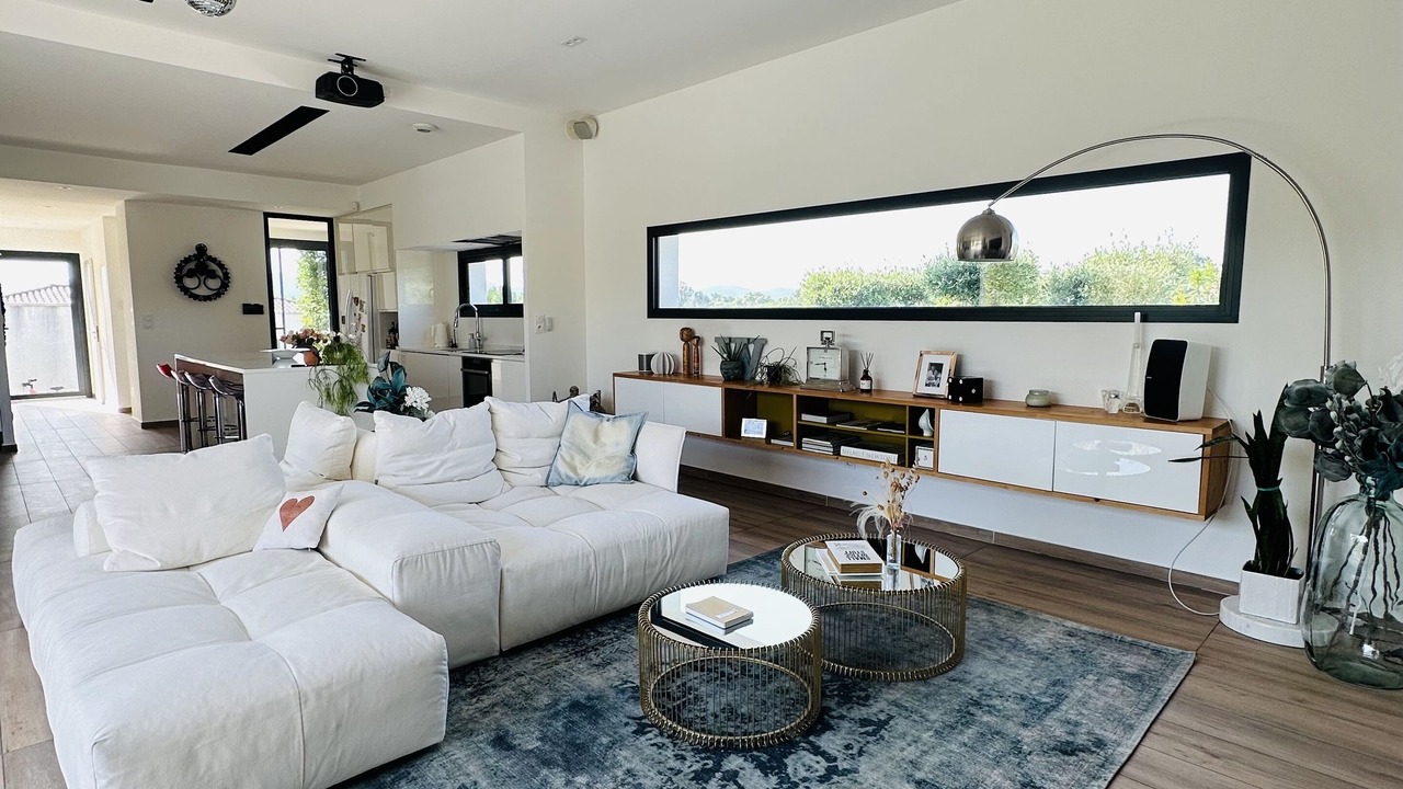 Photo of Livingroom in Montelimar