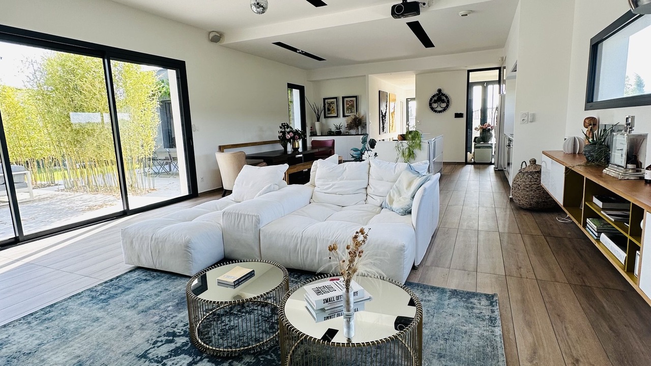 Photo of Livingroom in Montelimar
