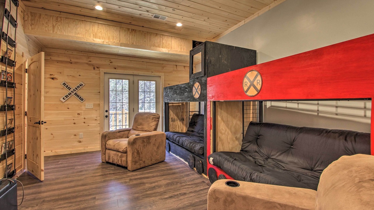 Photo of Bedroom in Chalet Village North