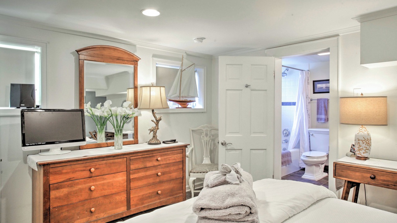 Photo of Bedroom in Broadmoor