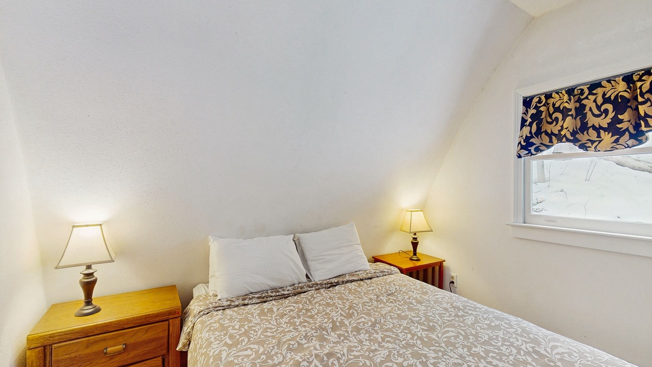 Photo of Bedroom in Warren