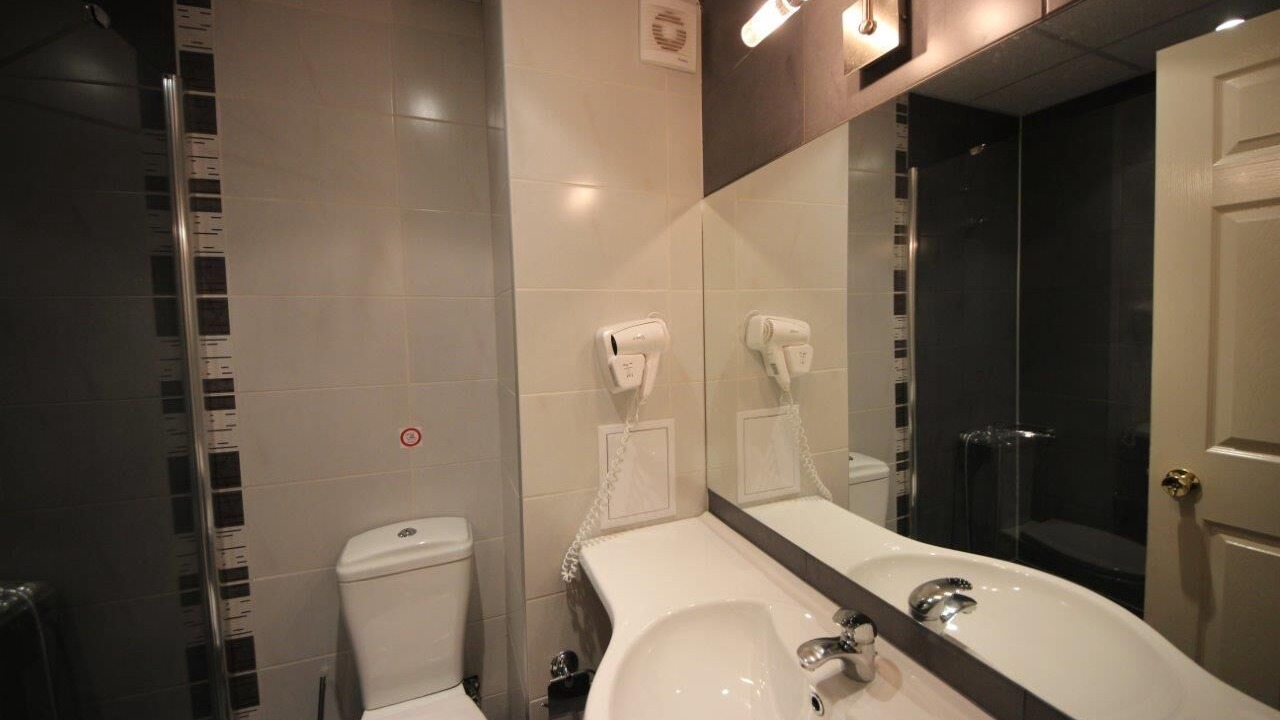 Photo of Bathroom in Dyuni