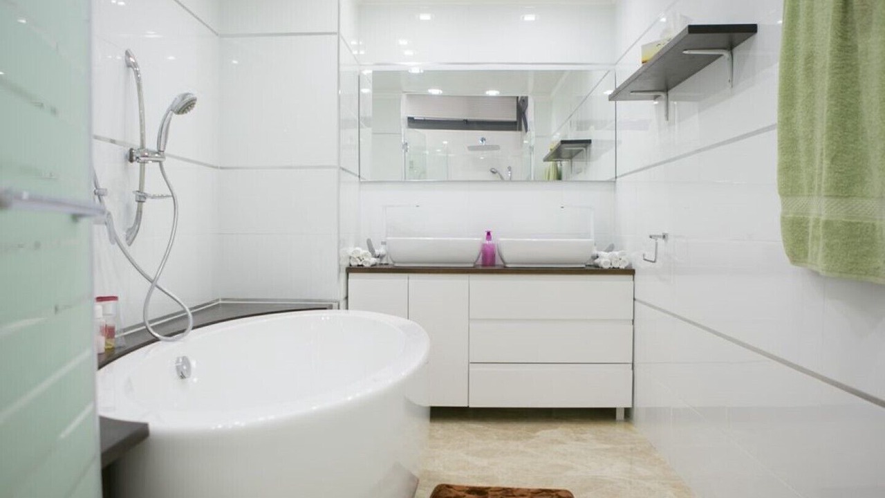 Photo of Bathroom in Drom HaSharon