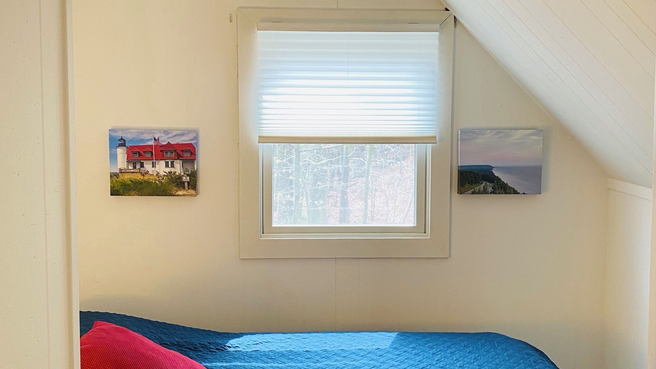 Photo of Bedroom in Onekama