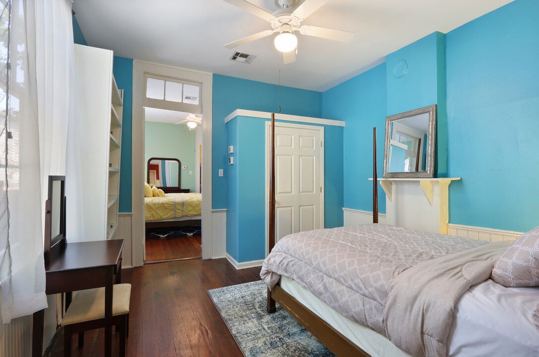 Photo of Bedroom in Algiers Point