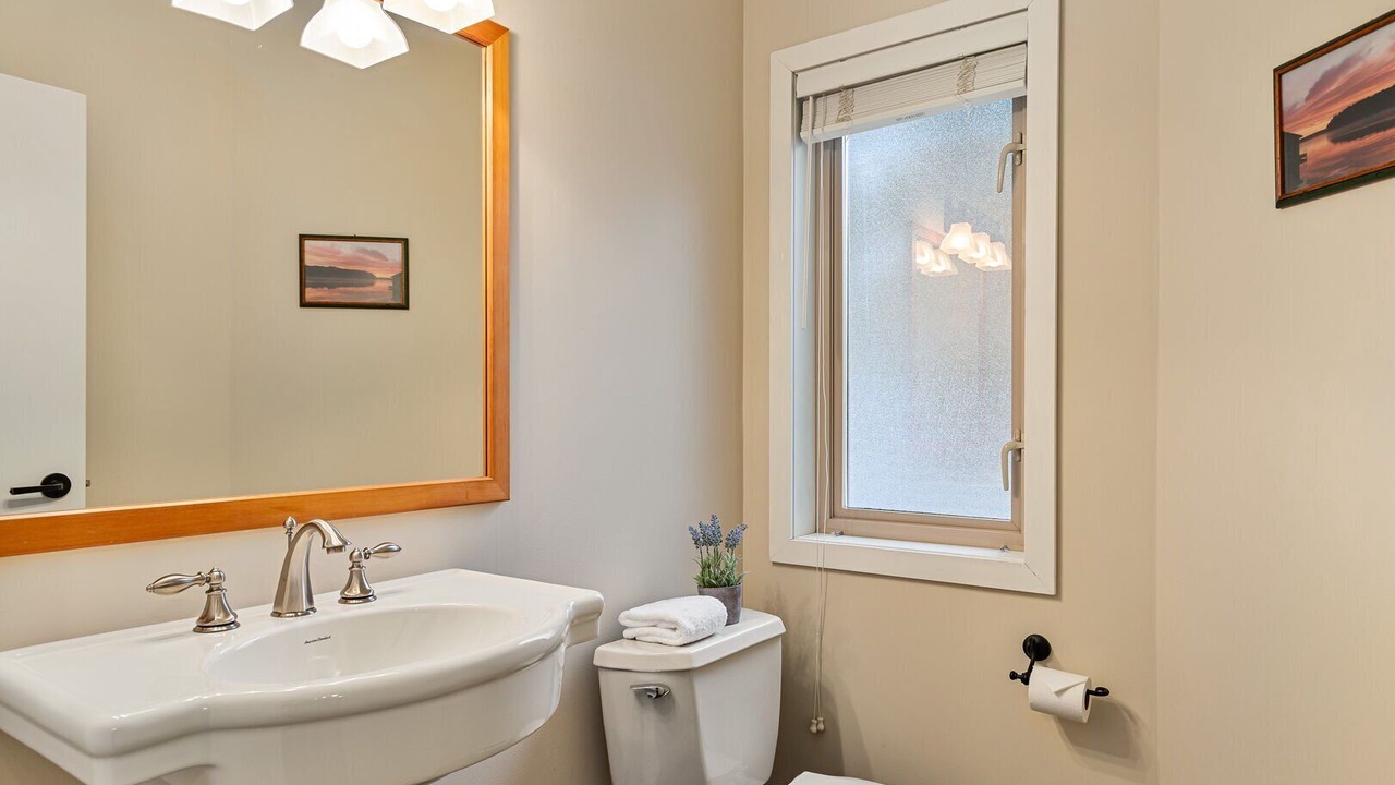 Photo of Bedroom in Blueberry Hill