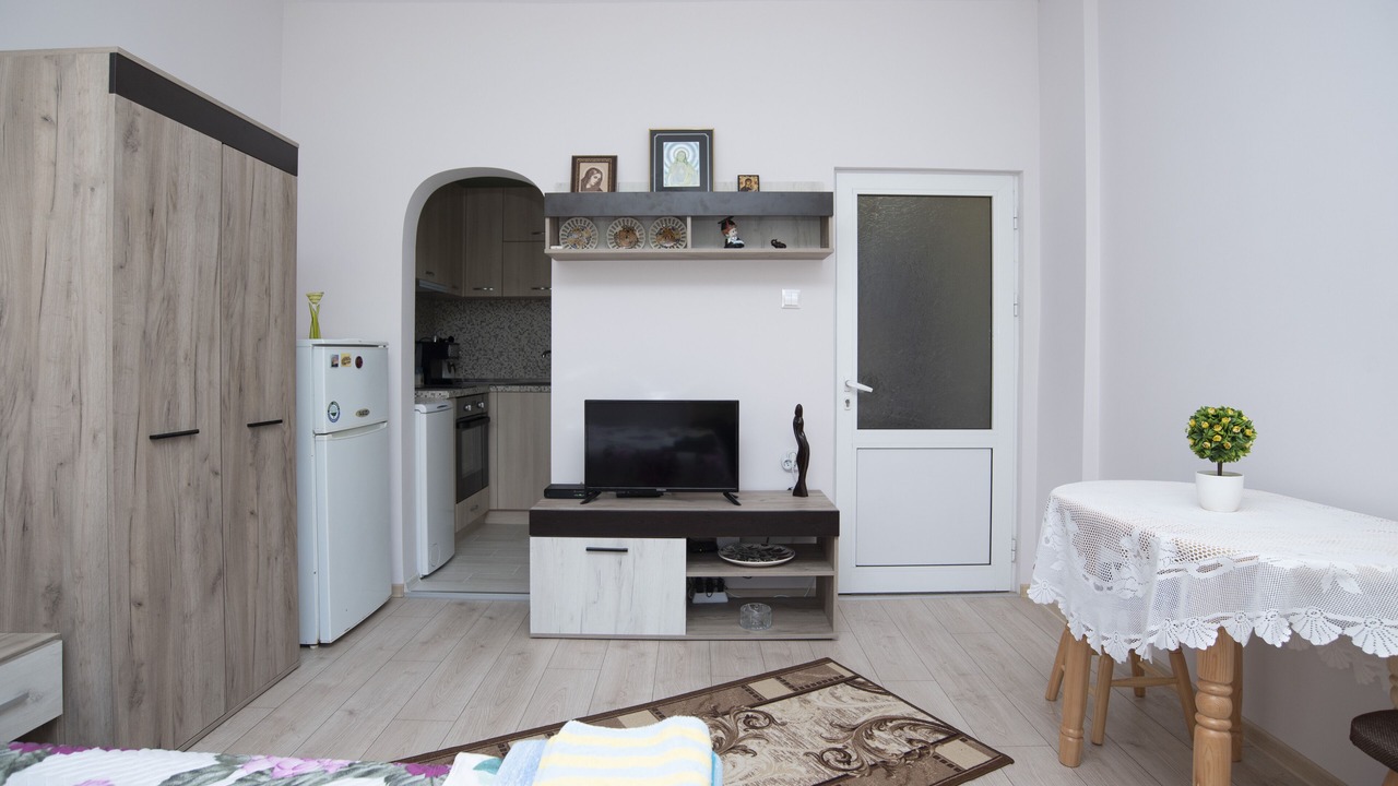 Photo of Bedroom in Burgas Center