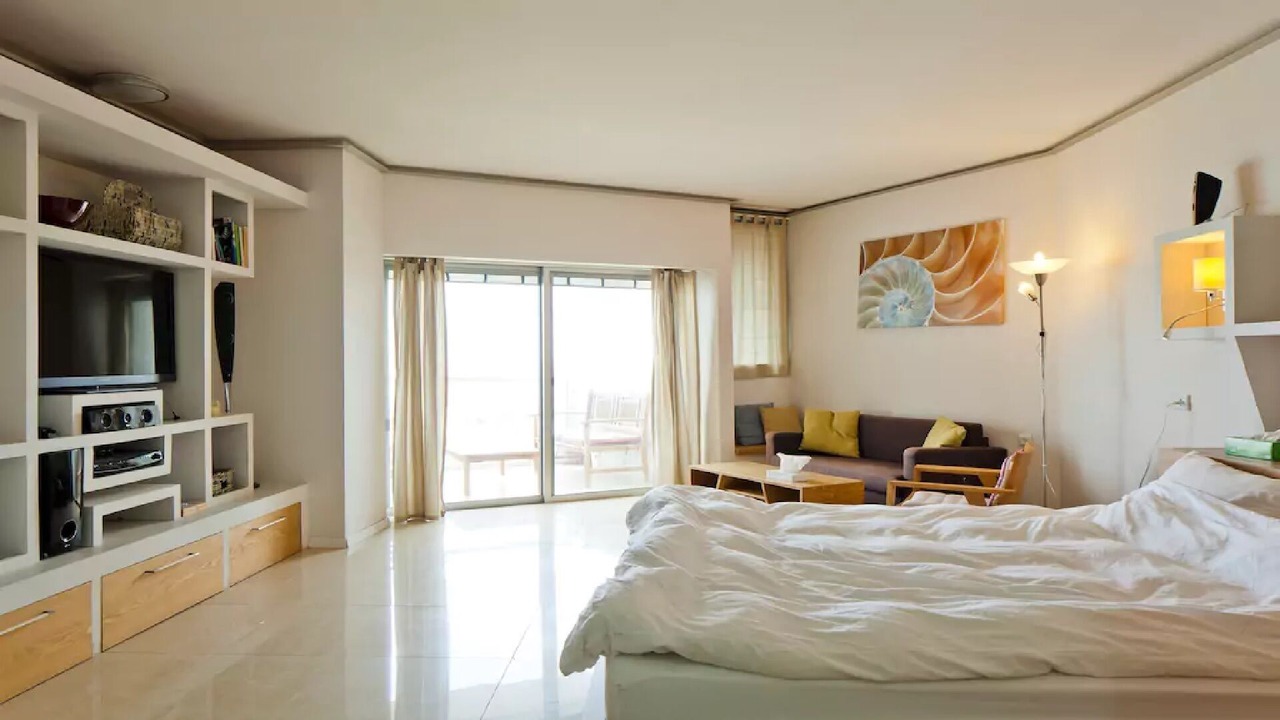 Photo of Bedroom in Herzliya Pituach