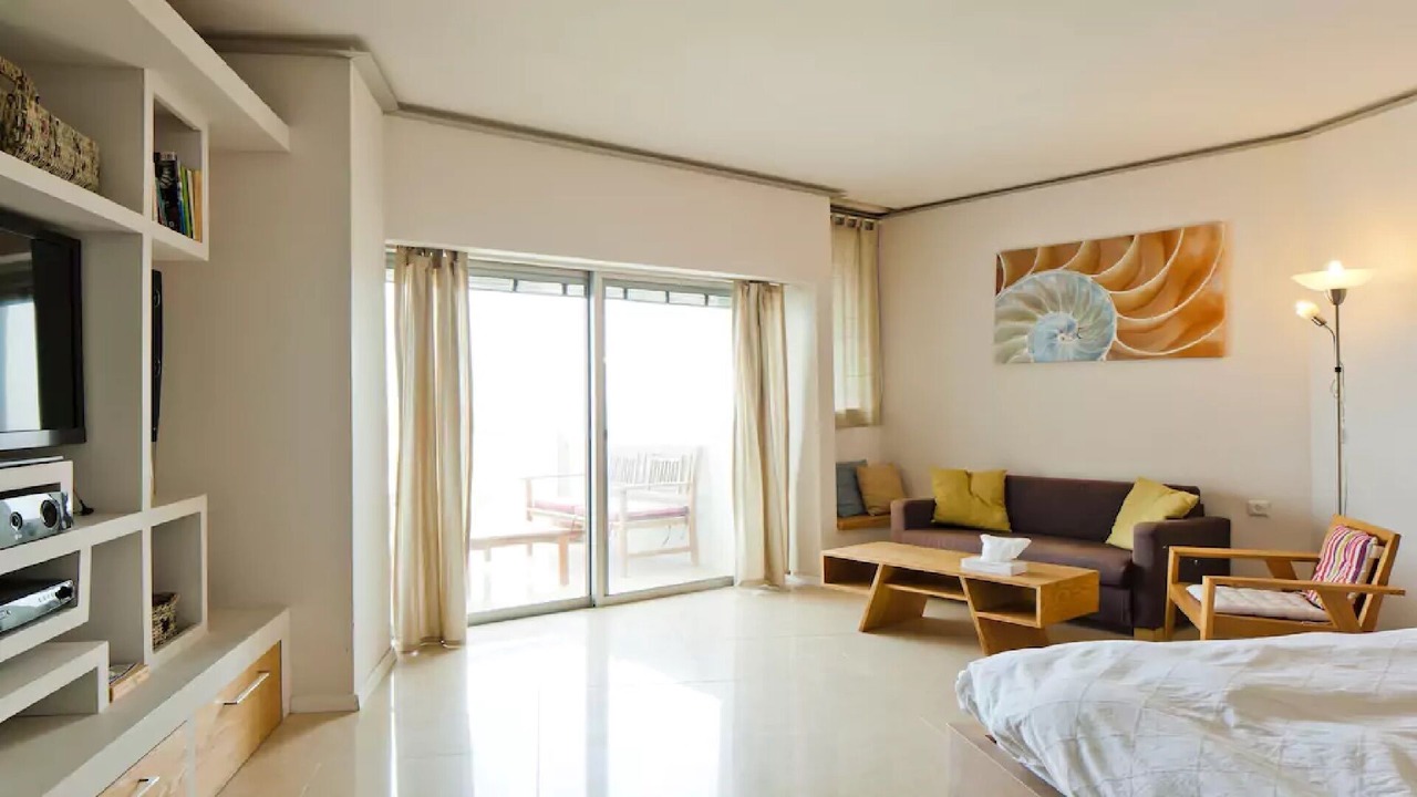 Photo of Bedroom in Herzliya Pituach