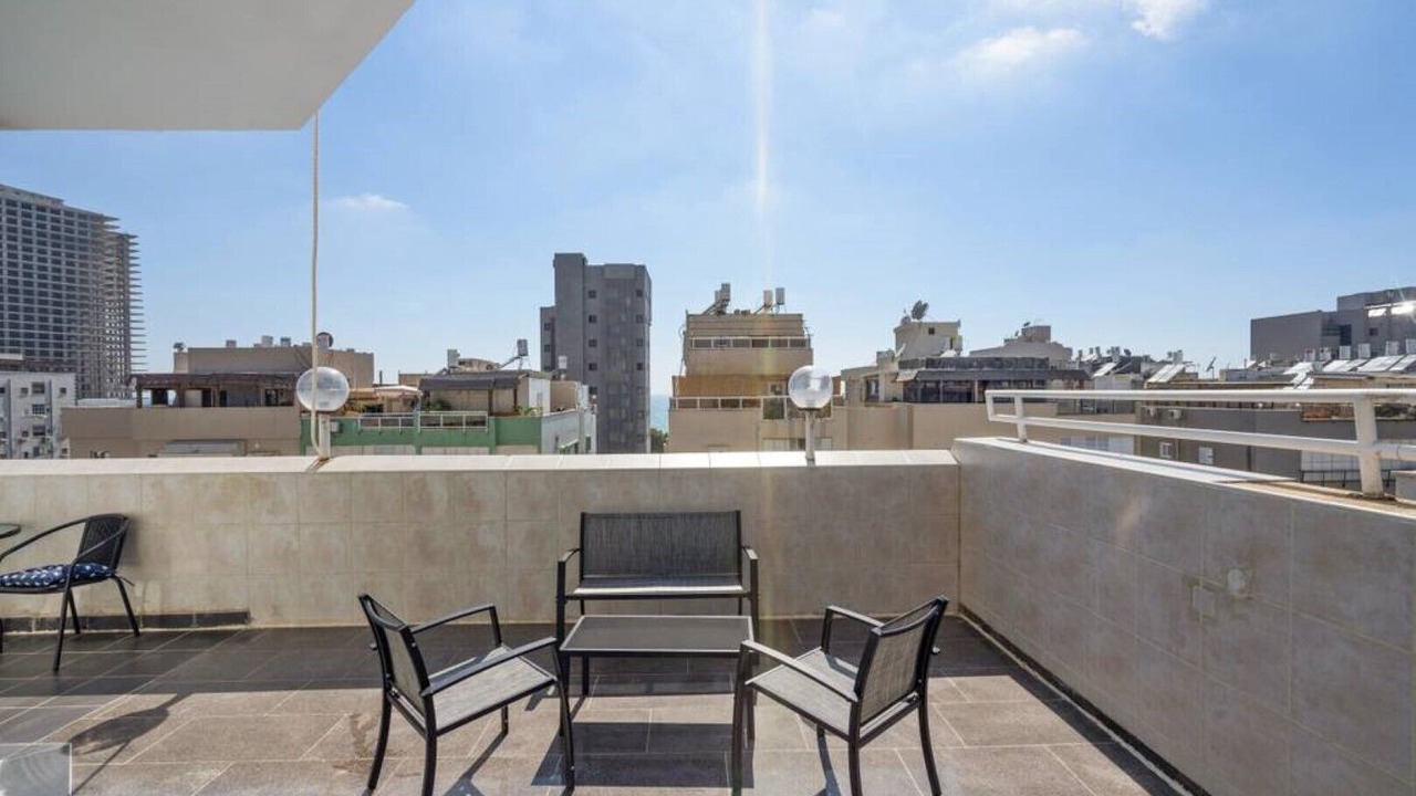 Photo of Patio Balcony in Bat Yam