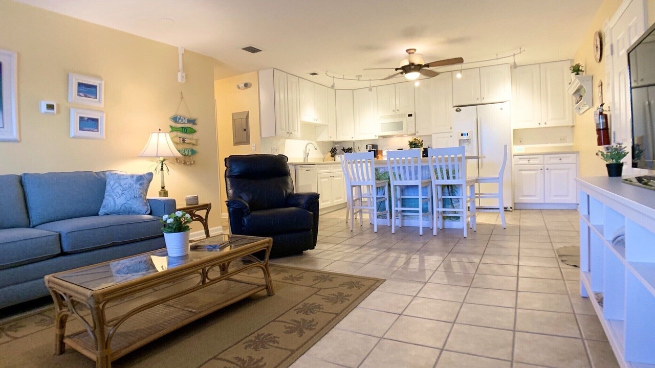 Photo of Livingroom in Key Colony Beach