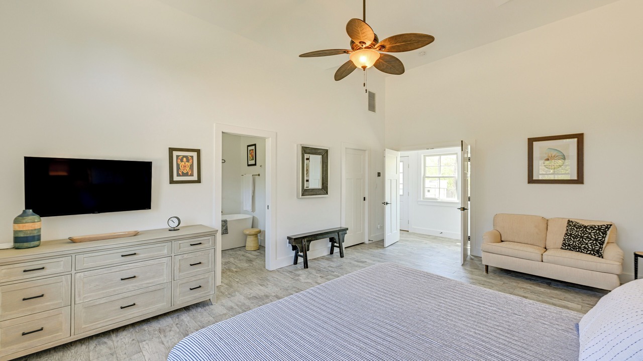 Photo of Bedroom in Hampton Bays