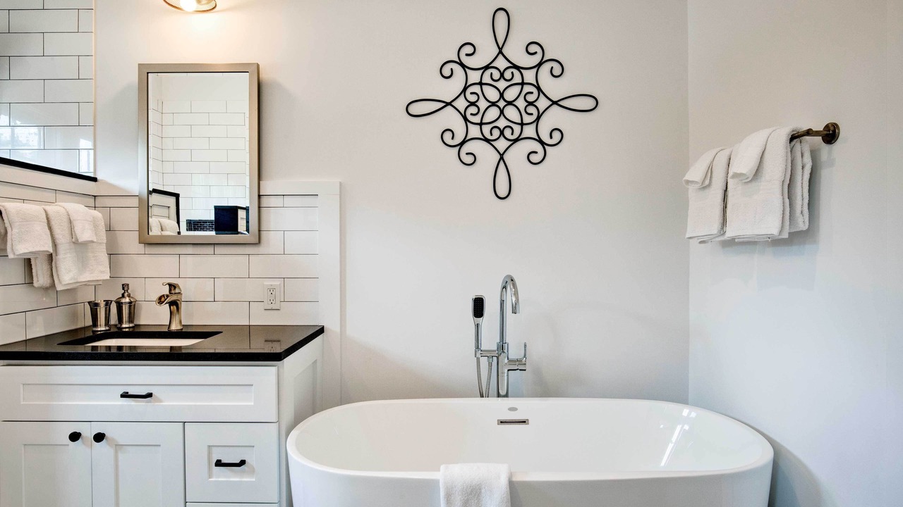 Photo of Bathroom in Hampton Bays