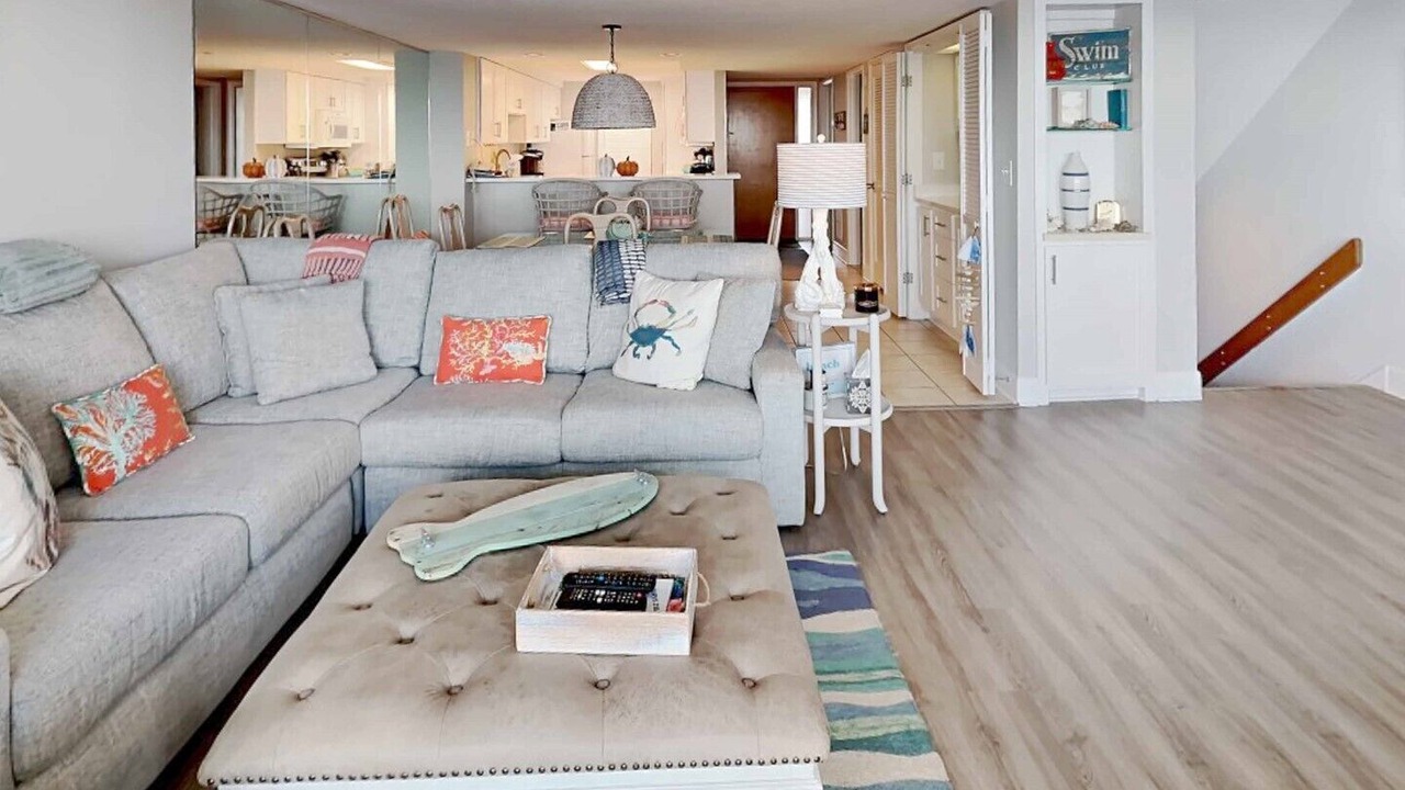 Photo of Livingroom in Litchfield by the Sea