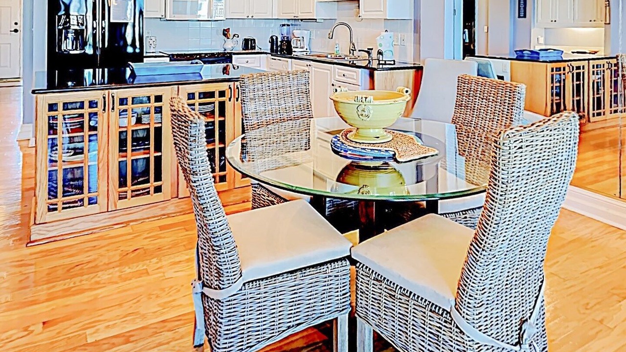 Photo of Livingroom in Litchfield by the Sea