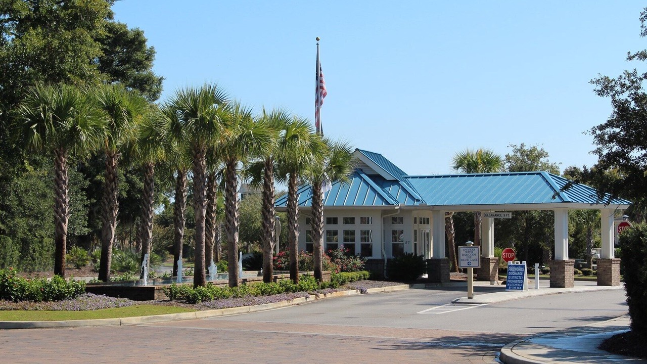 Photo of Others in Litchfield by the Sea