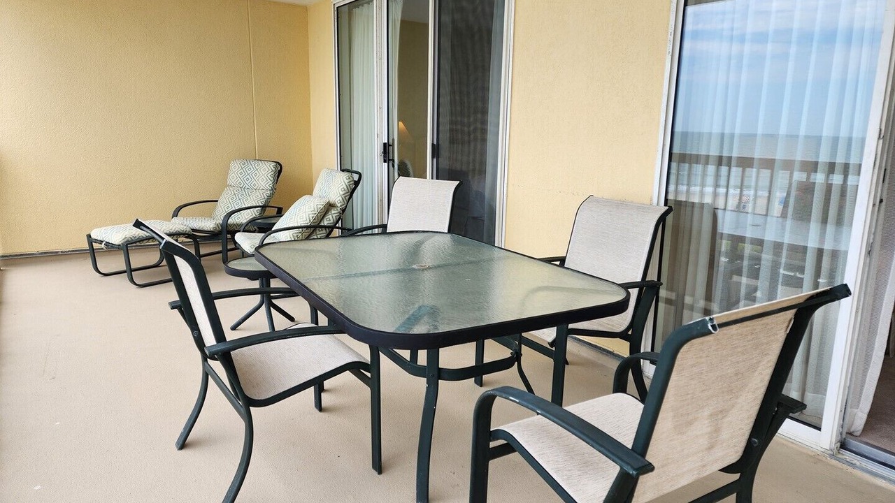 Photo of Patio Balcony in Litchfield by the Sea