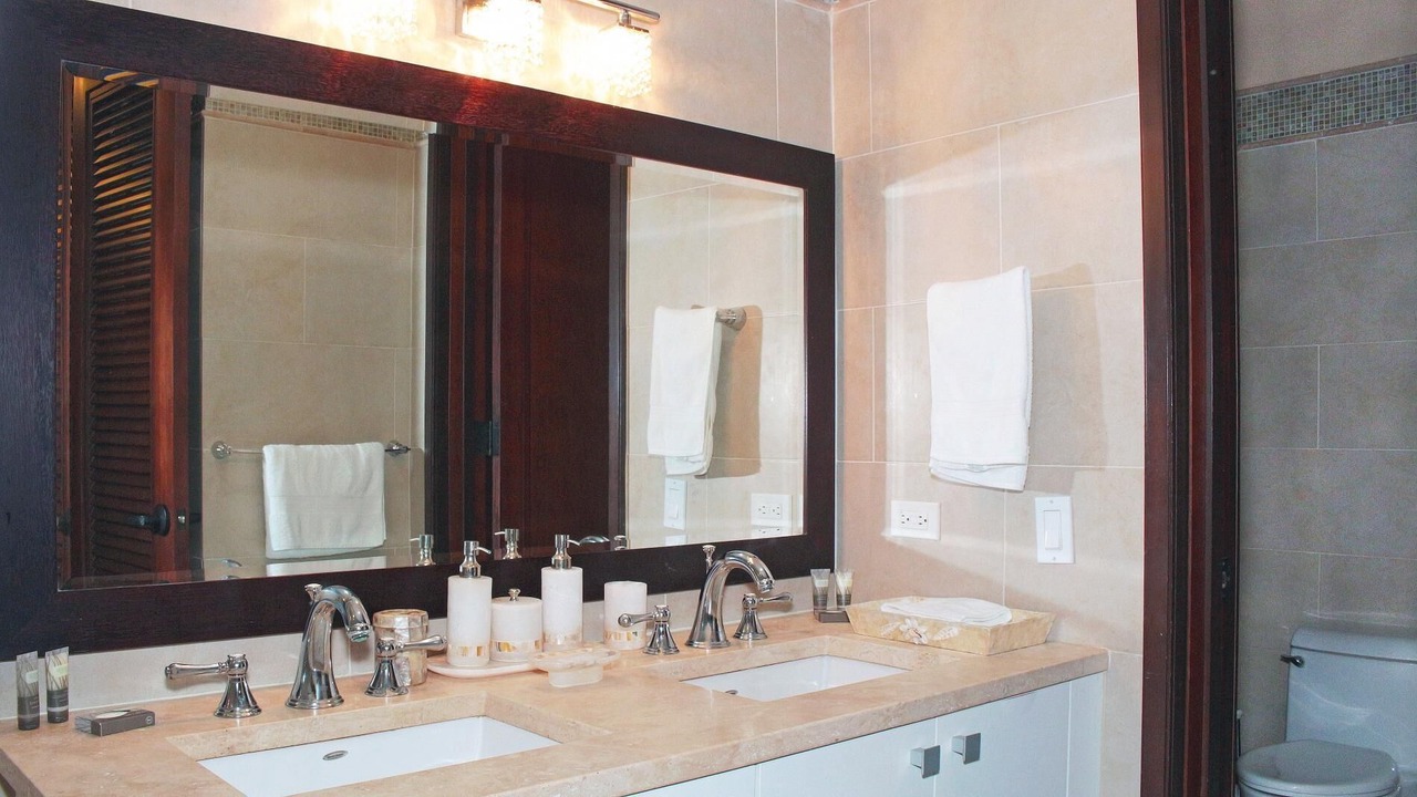 Photo of Bathroom in Herreras