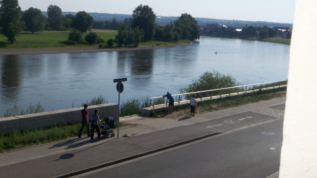 Photo of Others in Mickten